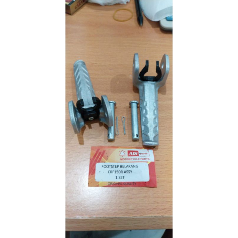 footstep belakang crf 150r assy