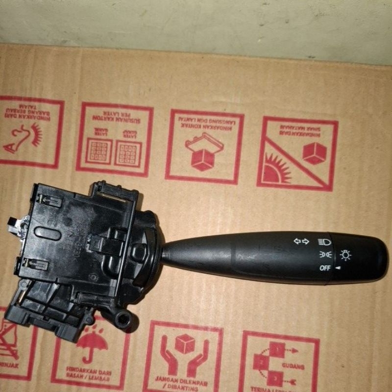 Saklar lampu sein SUZUKI ERTIGA SWIF SX4. ORIGINAL