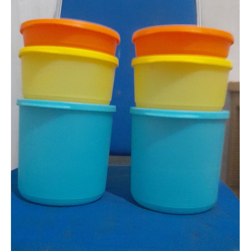 Summer go round Set Second Tupperware