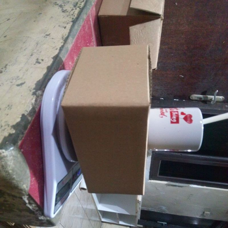 

Box packing ukuran 20×15×10 c-flote k150/M125/K150