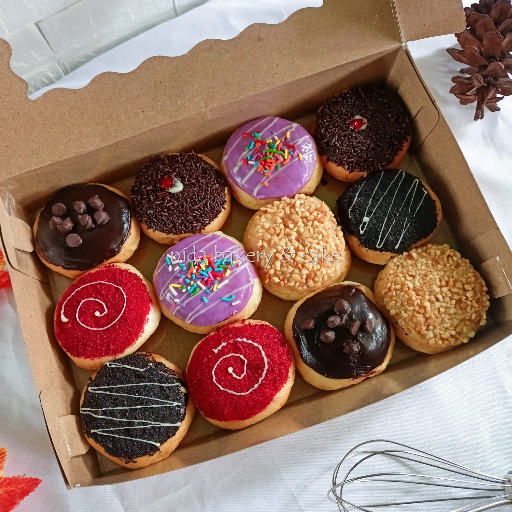 

Donat Mini Mix Topping Isi 12 pcs