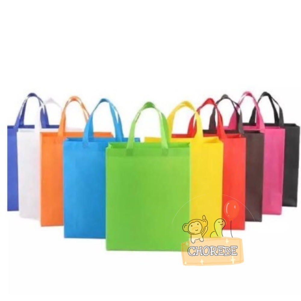 

Lusinan 12Pcs Tas Kantong Hadiah Goodie Bag Souvenir Kain Spunbond Polos