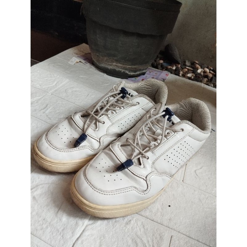 Sepatu Airwalk preloved