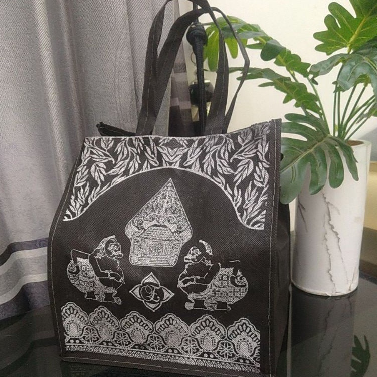 

Terbatas tas hajatan dus 22x22 harga per lusin isi 12 psc
