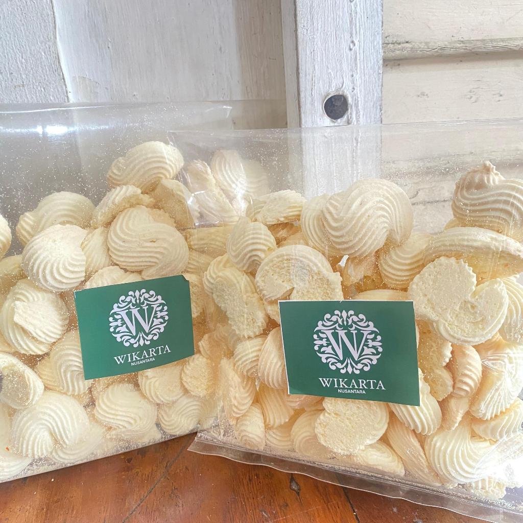 

Roti Letter S 230 gram Bolu Emprit Semprit Garut Roti Sagu Jadul Cemilan Snack Kiloan