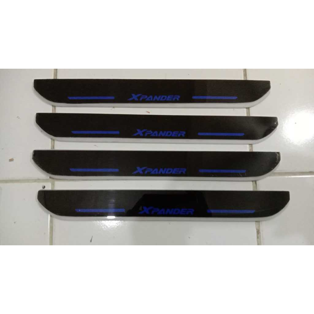 Sillplate Samping Akrilik Mitsubishi Xpander Non LED / Pelindung Pijakan Kaki Bawah Pintu Mobil Xpan