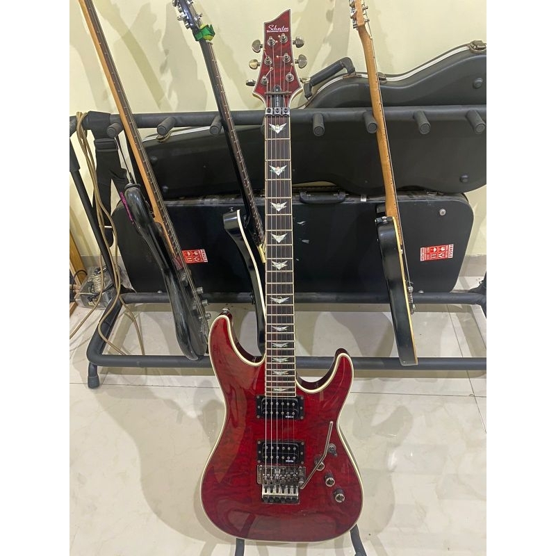 Schecter Diamond Omen-6 Extreme -FR Red Cherry original MII mint condition