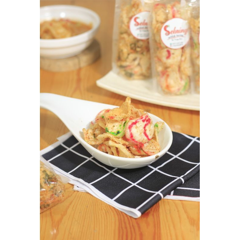 

SEBRING KERUPUK SEBLAK KERING 200GRAM