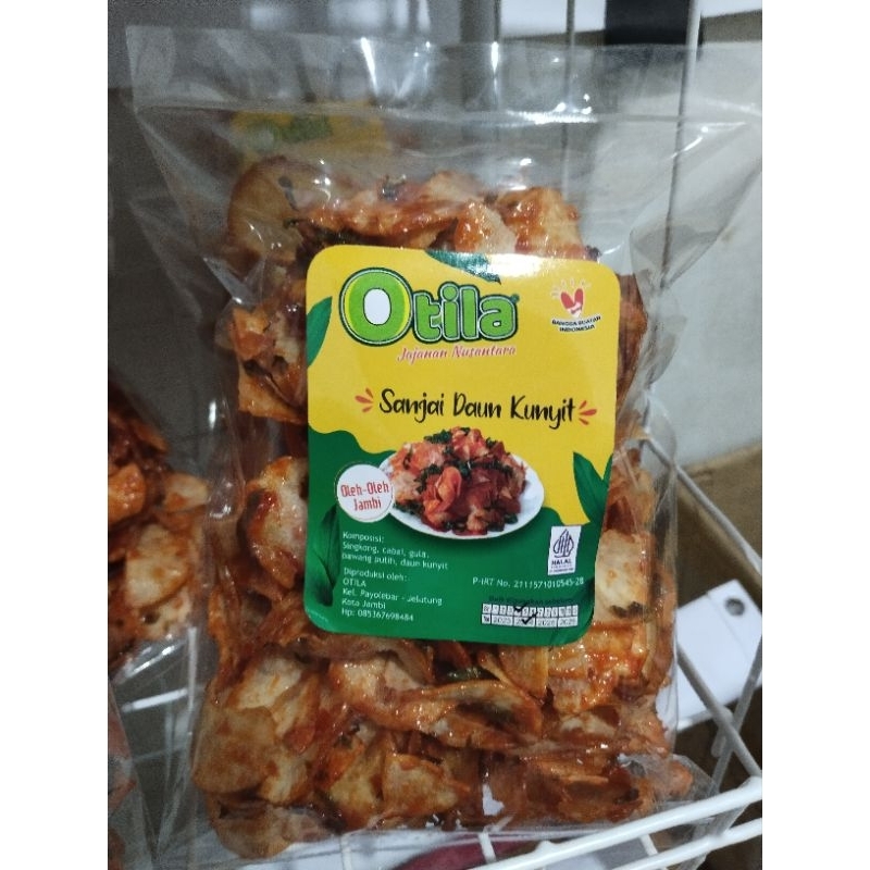 

keripik pedas manis DAUN KUNYIT 500gr