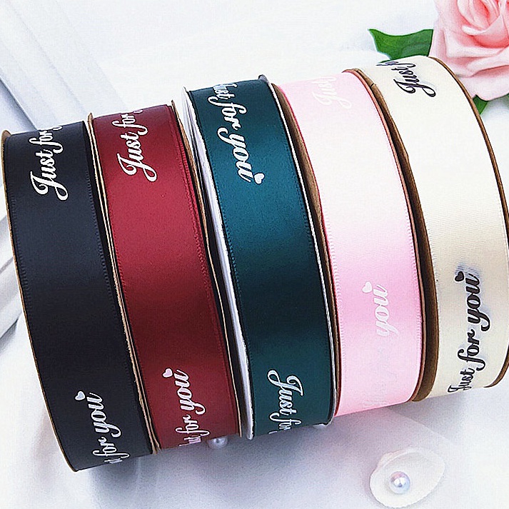 

Diskon Harian PITA SATIN ROLL PITA KADO TULISAN JUST FOR YOU 25CM PITA KERAJINAN TANGAN DEKORASI BUKET