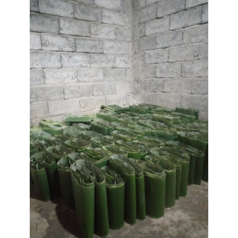 

daunpisang/godongklutuk1kgmasihfresh