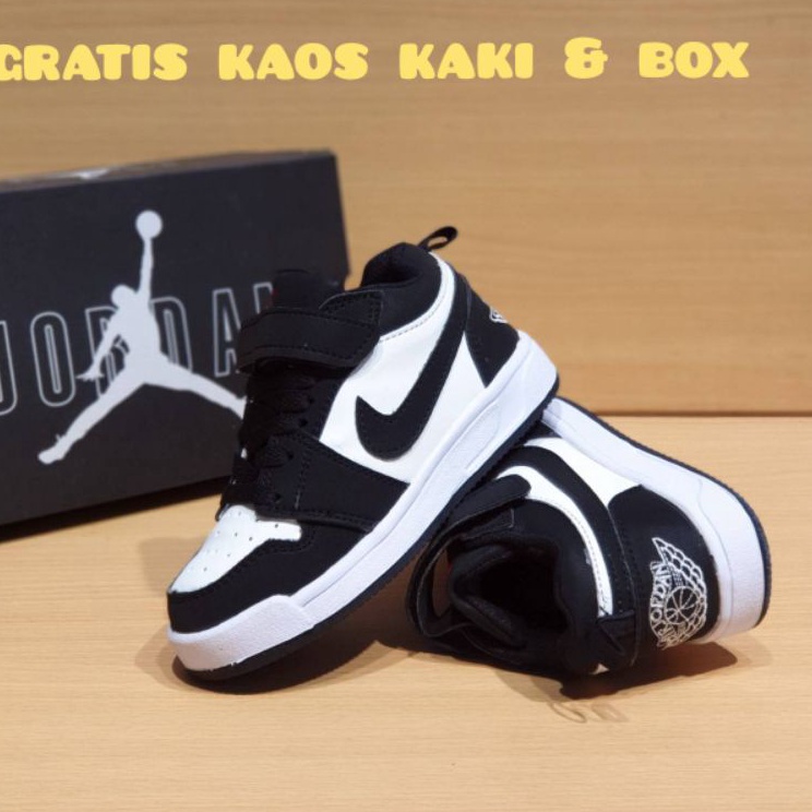 Banyak Dibeli  SEPATU ANAK KIDS SEPATU SEKOLAH ANAK SNEAKER ANAK NIKE AIR JORDAN UNISEX COWO CEWE BL