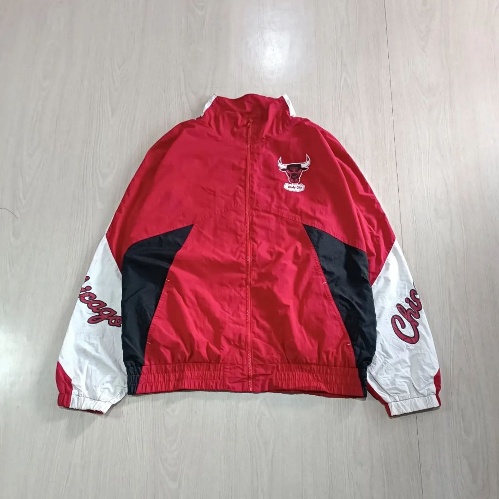 MITCHELL & NESS CHICAGO BULLS WINDY CITY WINDBREAKER JACKET