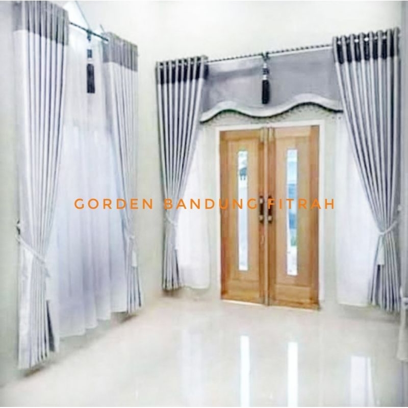 Gorden Pintu tengah & pemisah ruangan model poni belakang motif polos kombinasi warna minimalis terb