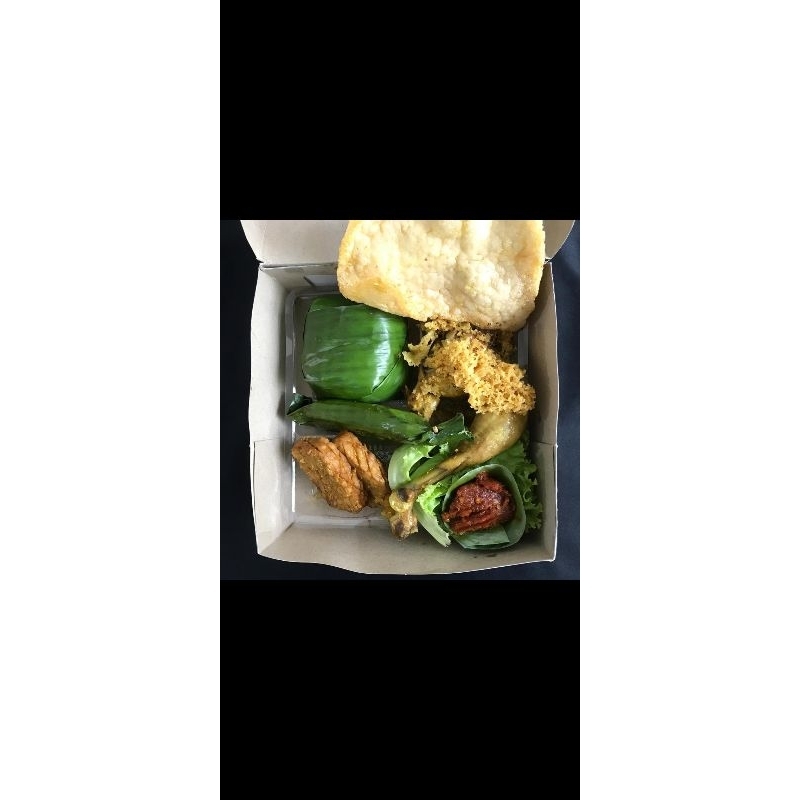 

paket nasi timbel ayam kampung