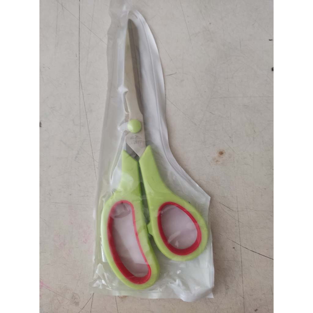 

Gunting Portable SOFTY