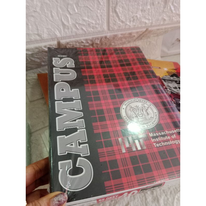 

okey buku tulis boxy 40 gambar random