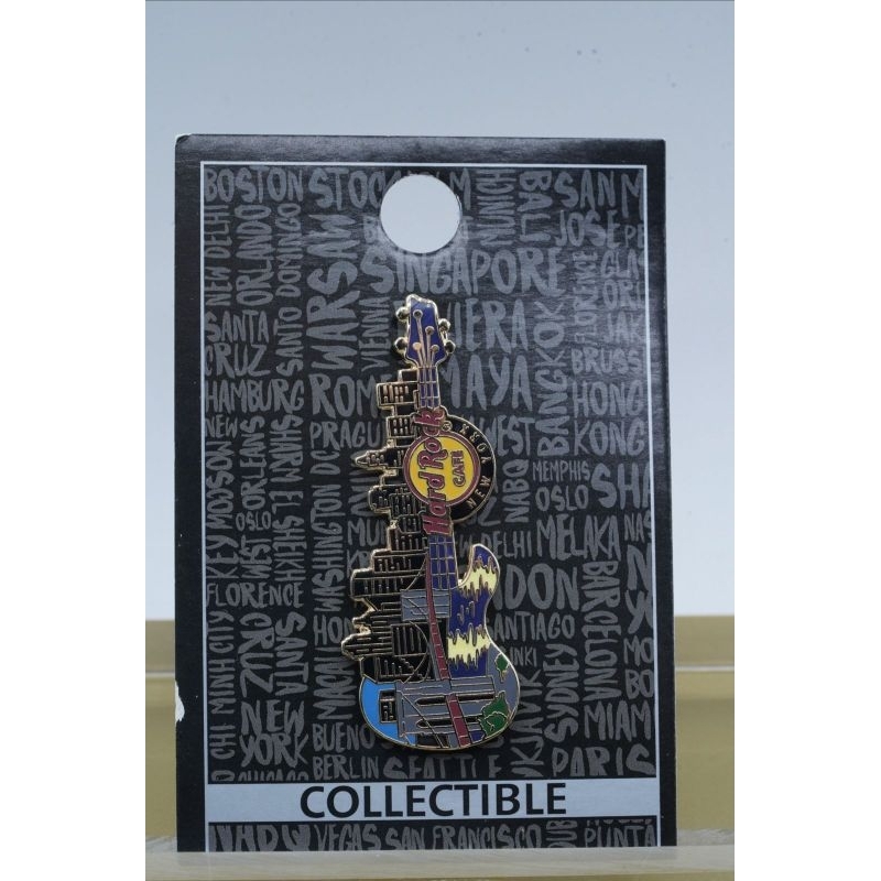 Hard Rock Cafe New York NYC Skyline Core Guitar Pin Enamel USA Merchandise Original Souvenir Collect