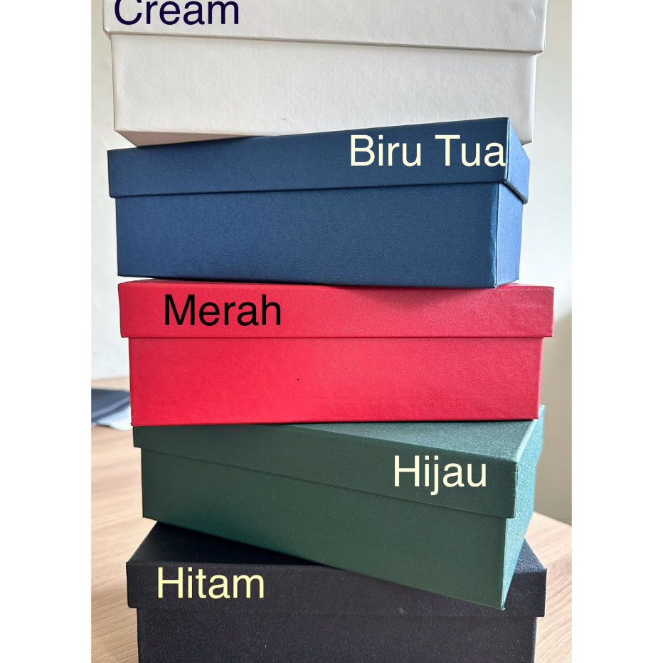 

Diskon Kilat Kotak Hardbox GIFTBOX Hadiah 22x11x7 cm LAPIS LEGIT Kue Premium Murah Kokoh Kotak Penyimpanan Hampers Mug Hijab Kado Bingkisan Seserahan Mukena Hantaran Parcel Sangjit Lamaran