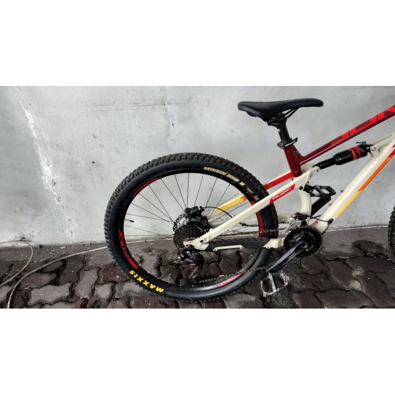 polygon siskiu D5 upgrade size s