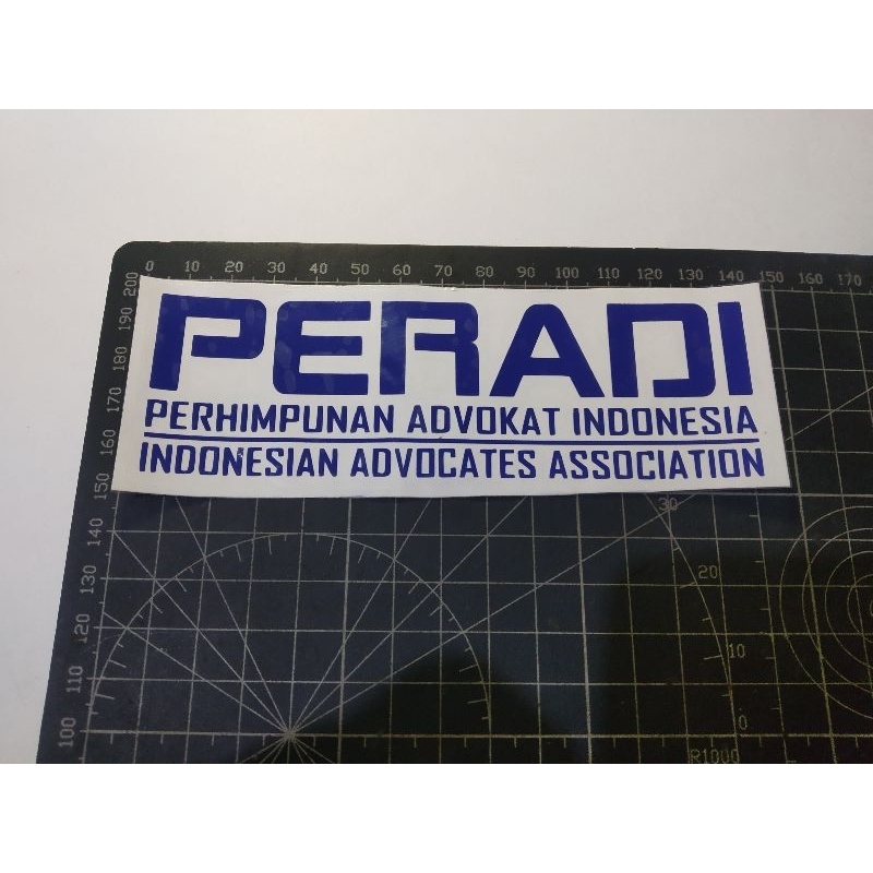 

cutting stiker peradi