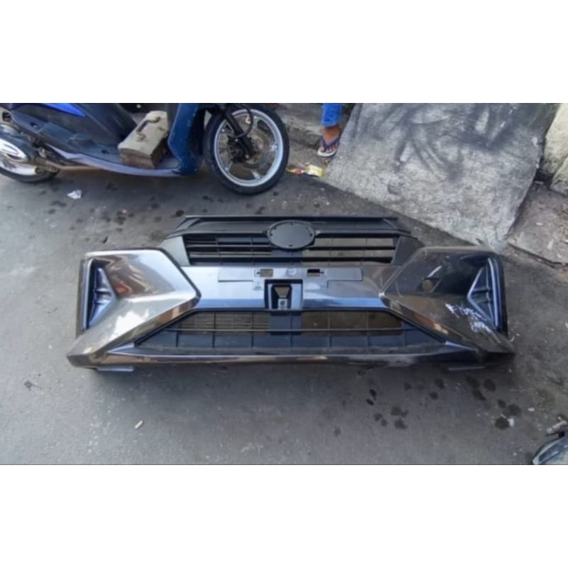 bemper depan ayla 2023 2024