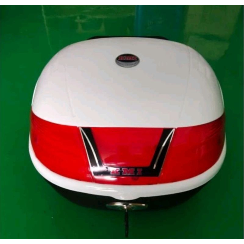 box motor belakang KMI 501 putih