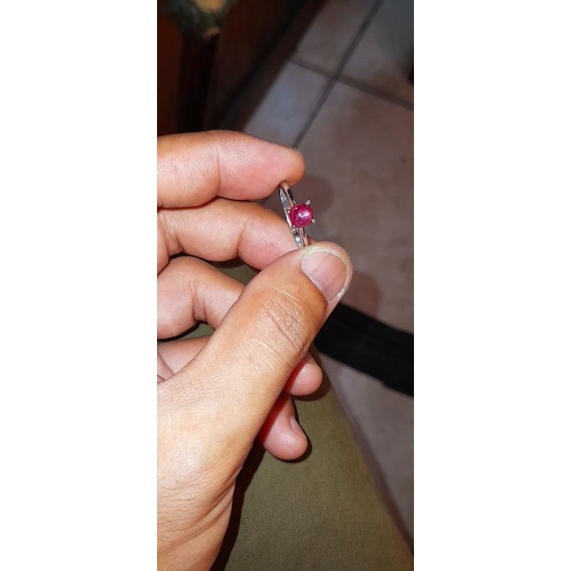 natural ruby star