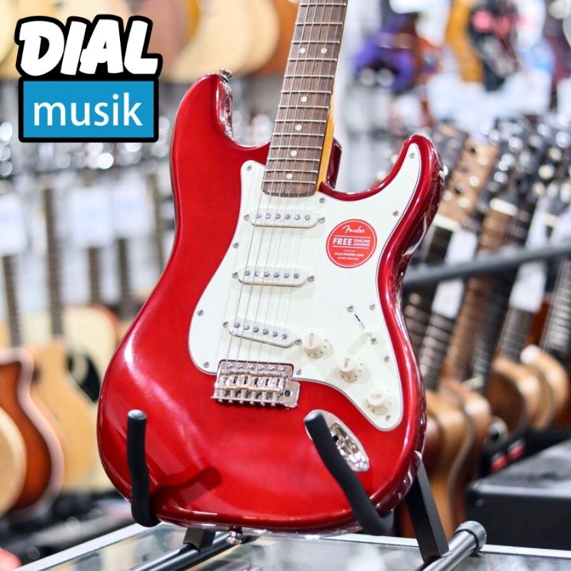 Squier Classic Vibe 60s Stratocaster Guitar Laurel FB CAR