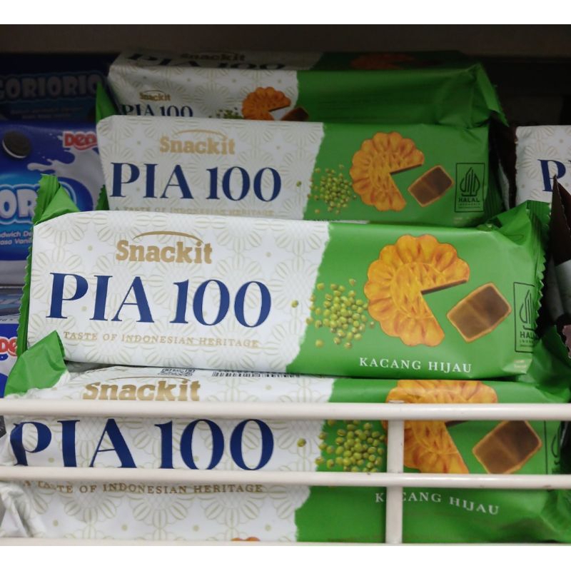 

SNACKIT KUE PIA 100 kACANG HIJAU,PANDAN,DAN COKELAT 150GR