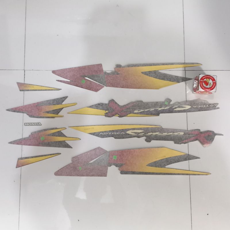 LIST STICKER STRIPE STRIPING BODI BODY HONDA SUPRA X 100 ABU ABU GREY 2000 2001 ORIGINAL ORI