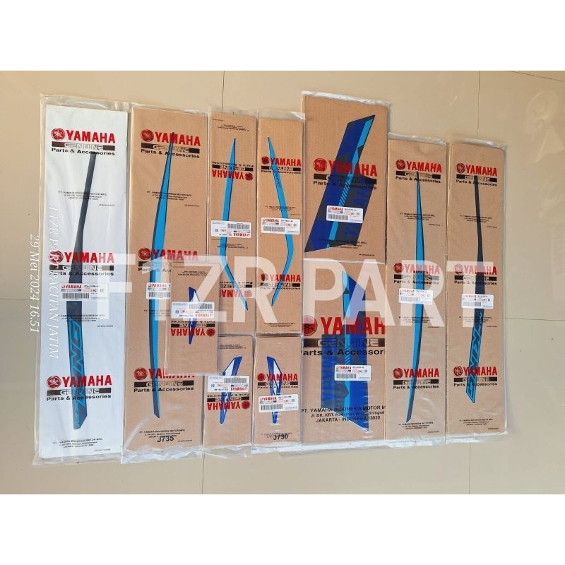 STRIPING GRAPHIC JUPITER MX KING BIRU 2022 MX KING 2022 2023 2024 BIRU ORIGINAL YGP