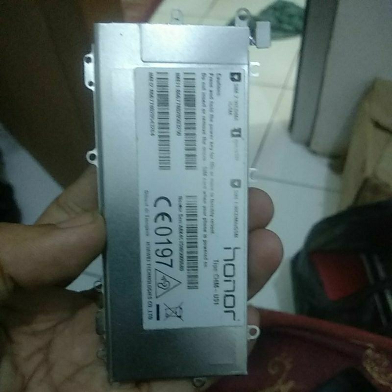 Batre Honor tipe CHM-U01