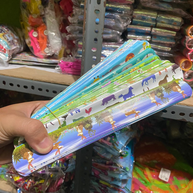 

Mainan gelang penggaris