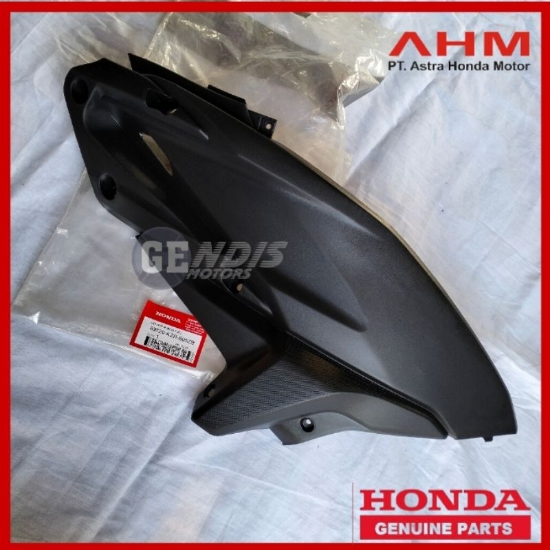 Cover side R sambungan body samping kanan Vario 125 old CBS techno Tecno original AHM