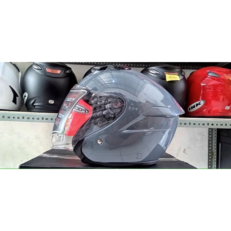 FOCUS SIGNATURE helm dewasa cocok untuk berkendara