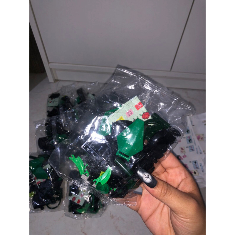 LEGO BUNGA HITAM BOUQUET LEGO BUNGA