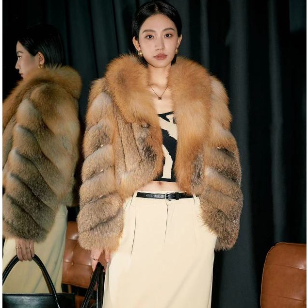 Mantel bulu pendek mantel bulu rubah emas impor chaebol selebriti