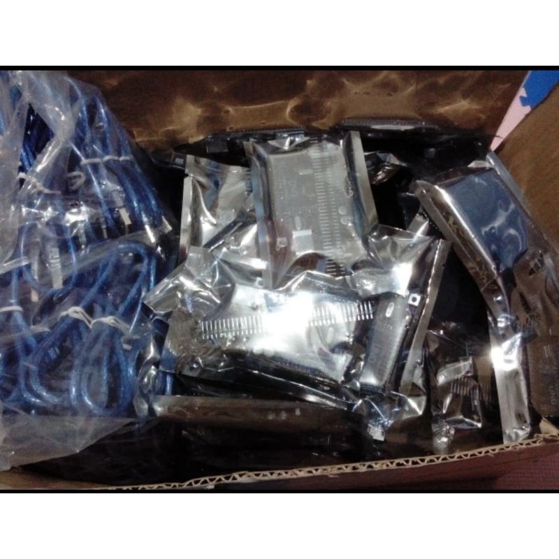 Uno R3 SMD CH340G atmega328p dengan kabel