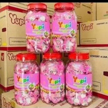 

YUPI KISS STRAWBERI TOPLES 1 Pcs