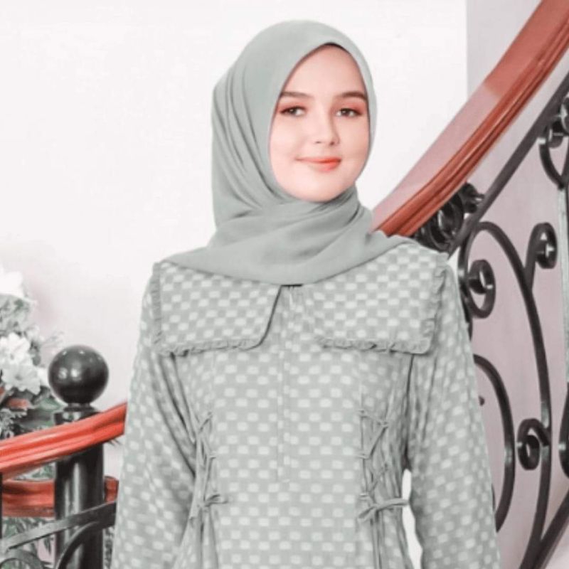 Ethica Hijab Adya Plain Wave Green