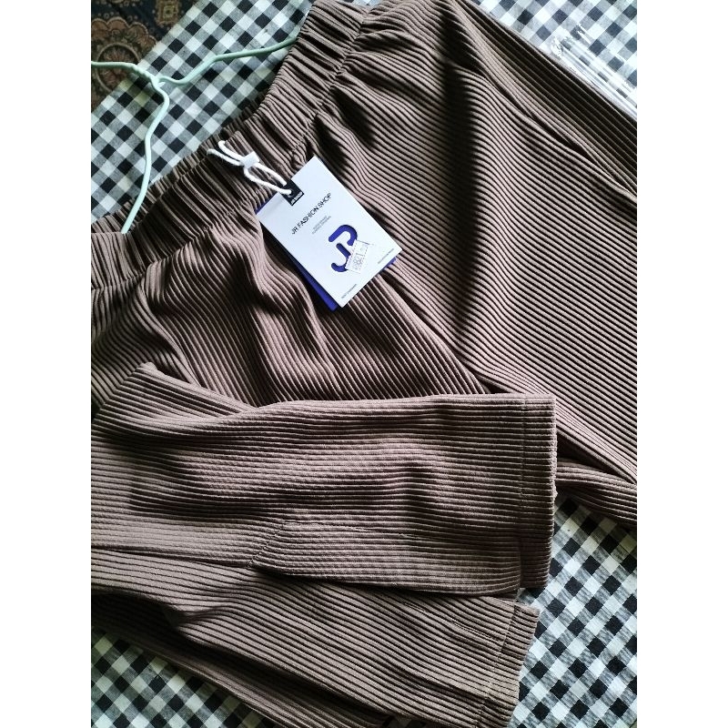[NEW] Celana Kulot highwaist plisket Corduroy merk JR ori jastip Bangkok Thailand belah samping
