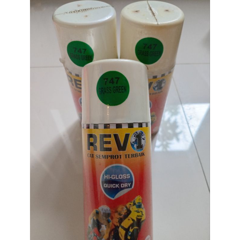 pilok revo grass green (747) 300cc