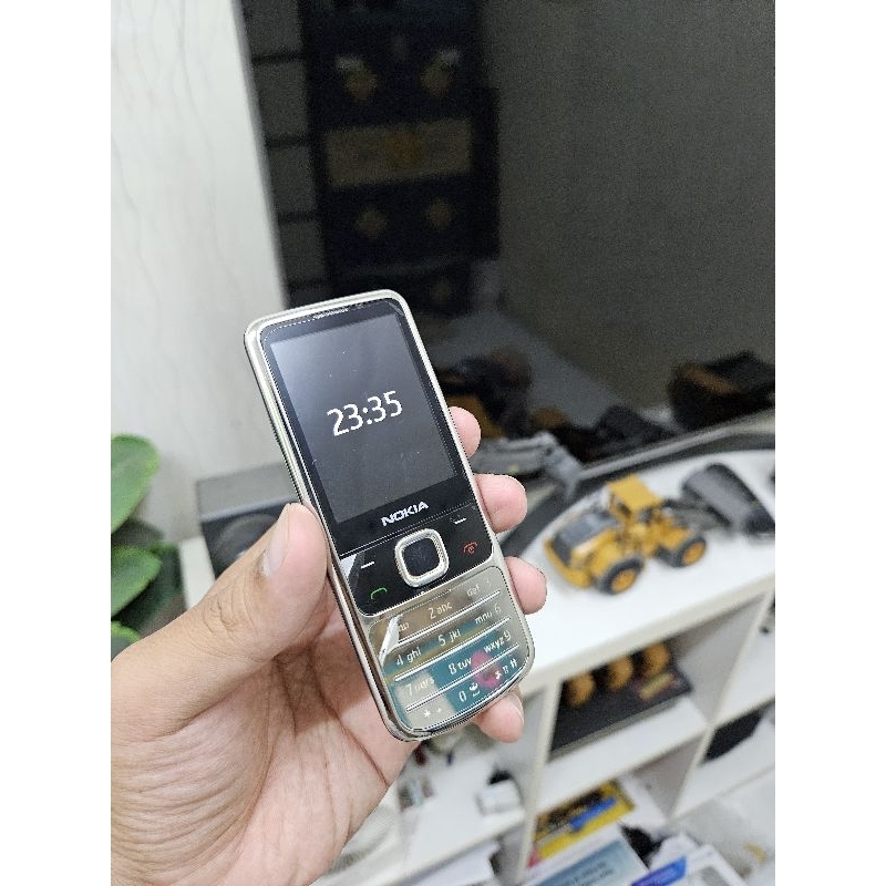 Hp jadul nokia 6700 classic Mulus Koleksi Pribadi E90 N8 E7