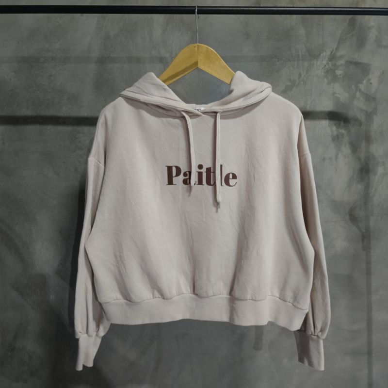 PRELOVED CROP HOODIE LENGAN BALON UNIVERSITY