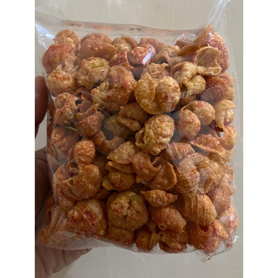 

Makaroni Keong Pedes Bantet Cemilan Enak Gurih Kiloan Ecer Grosir Asin Manis Snackbox Catering