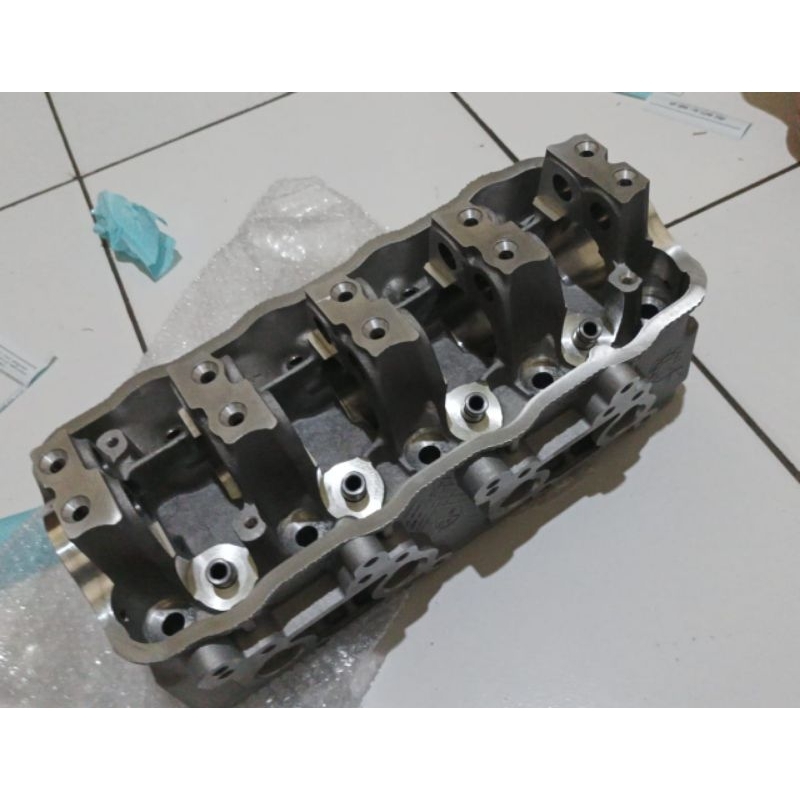 cylinder head suzuki jimny katana carry 1000cc