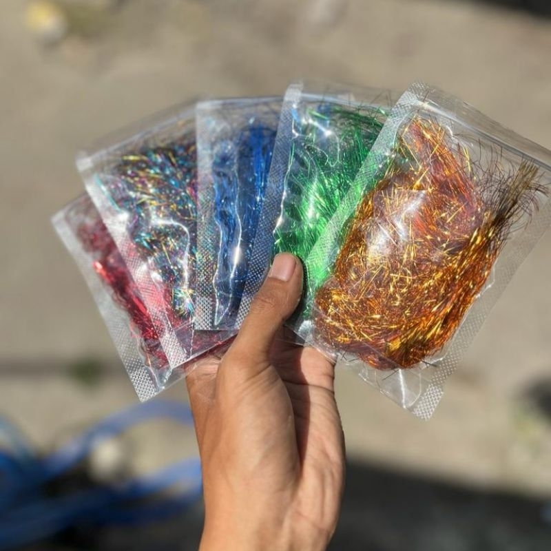 SERAT METALIK CAMPURAN WARNA CARBON FORGED