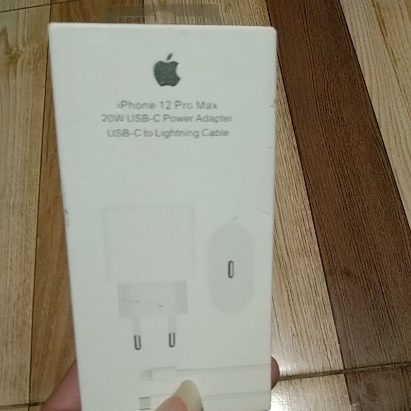 cas charger iphone 12 promax original