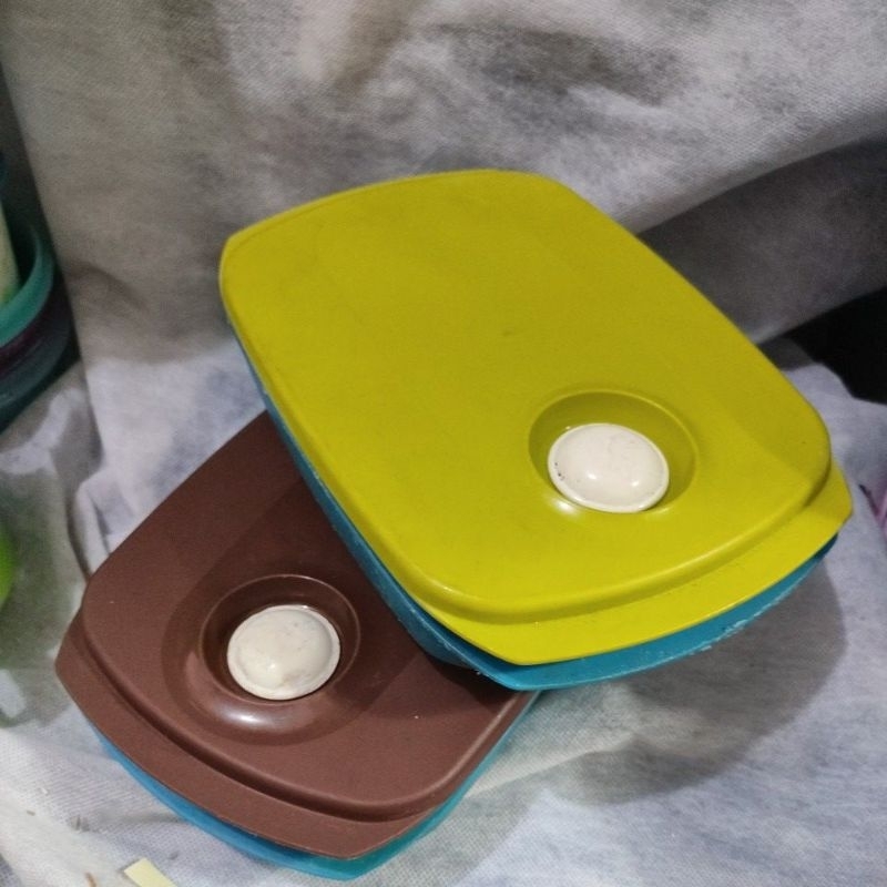 Tempat bekal BYO Bring Your Own Tupperware ori second preloved